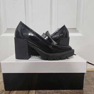 Blondo Jonah Black Patent Leather Block Heeled Platform Loafer 6.5 Regular Width
